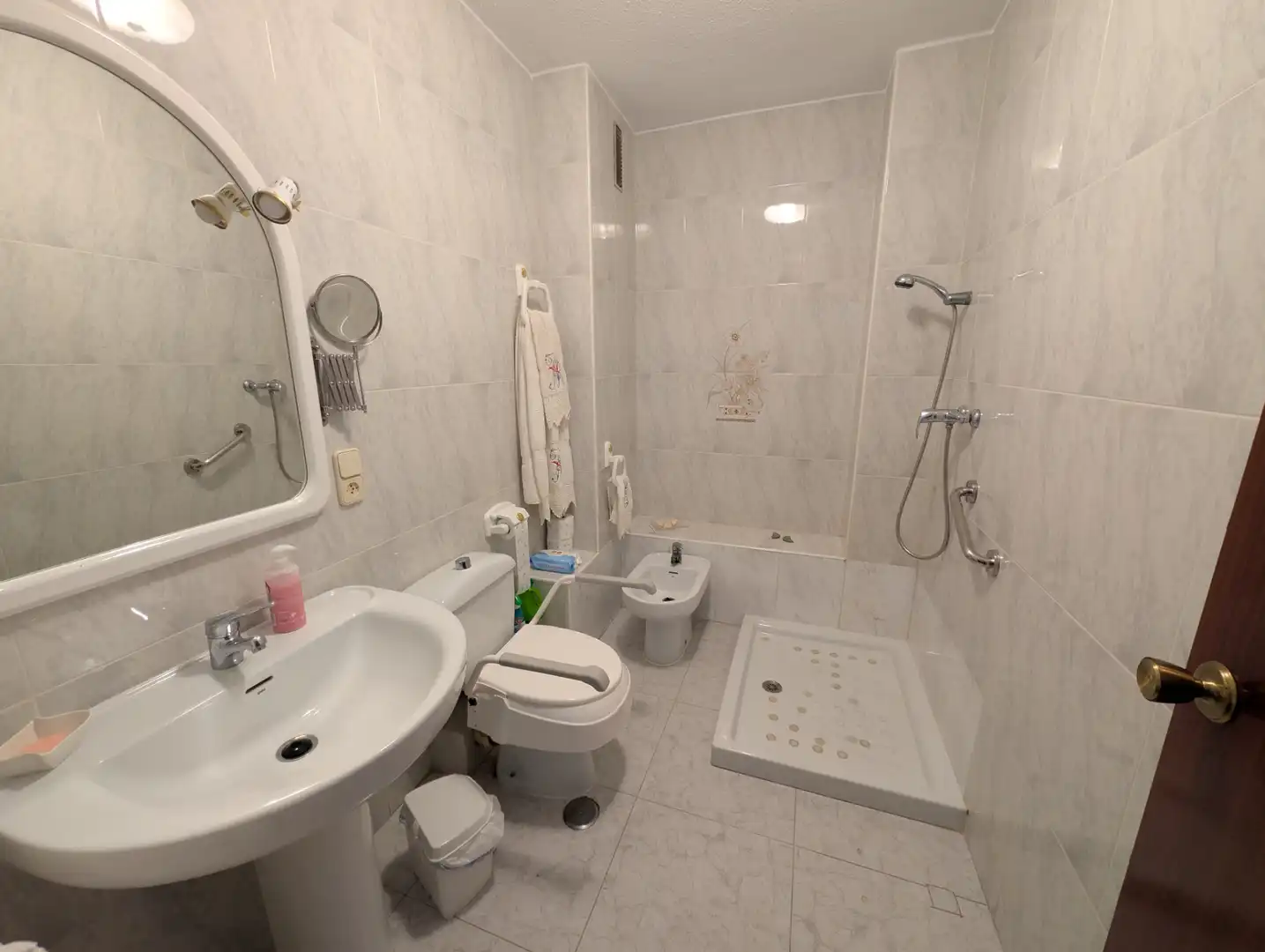 Baño de Piso en venta en Los Alcázares con Aire acondicionado y Amueblado