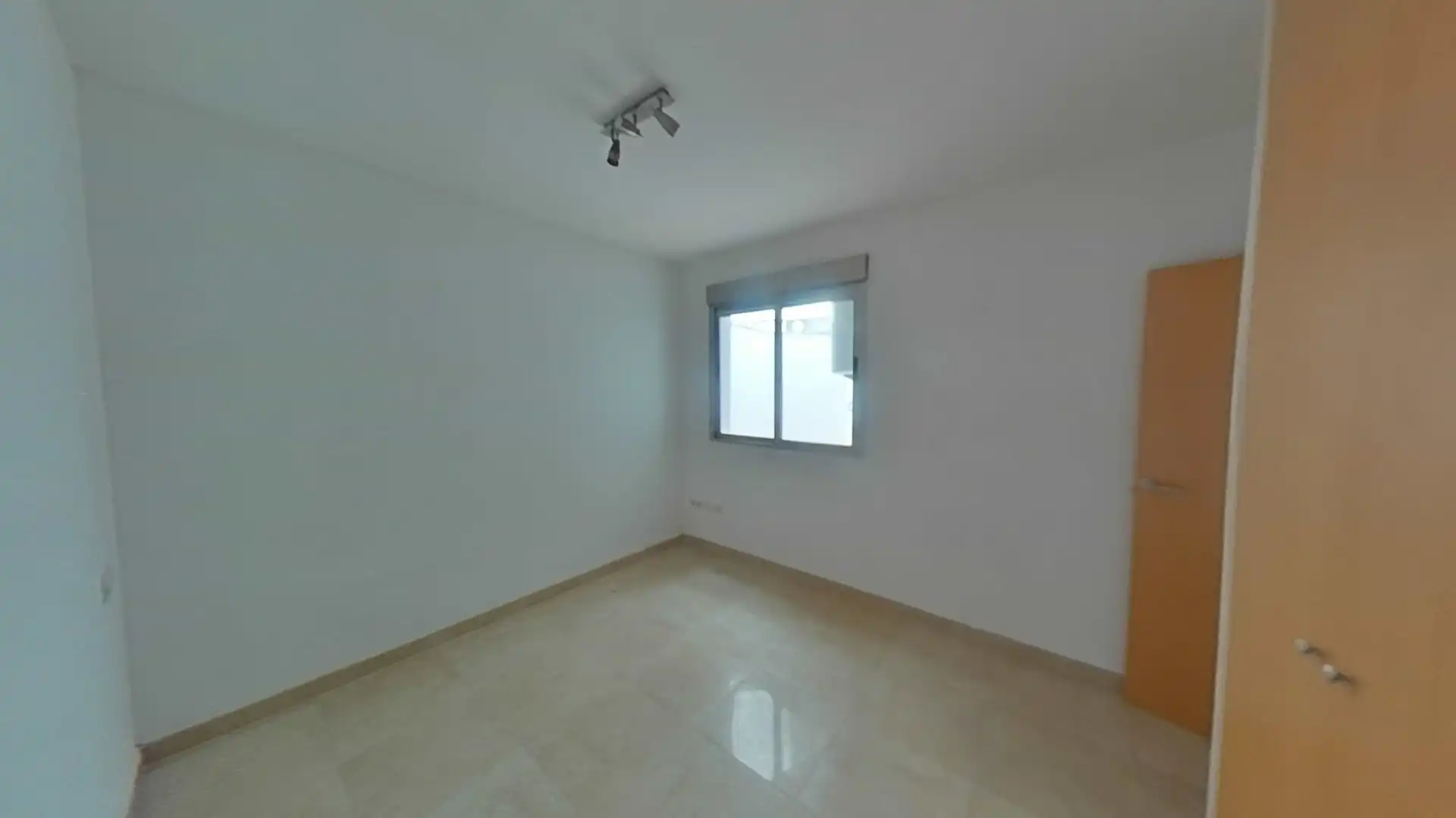 Flat with terrace for sale in Cº SERRATELLA, imagen 7