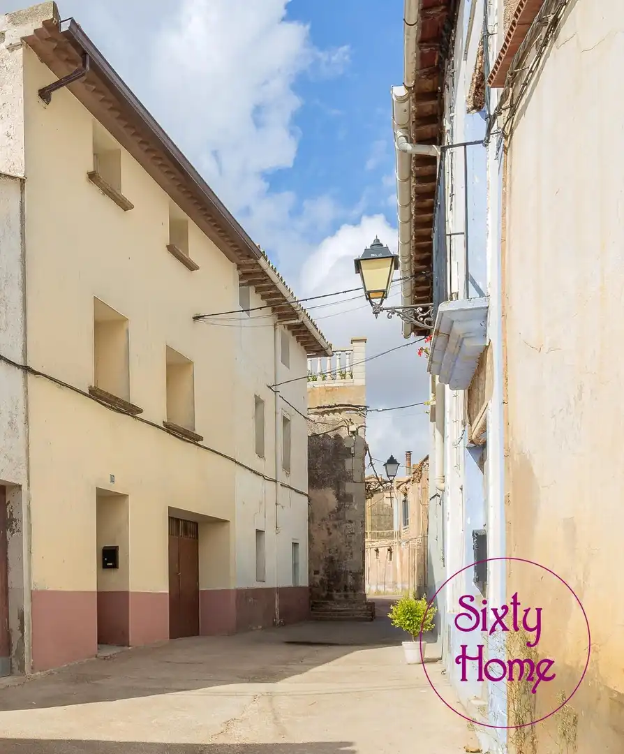 Casa en venta en Calle ALTA AG PLASENCIA MONTE 11