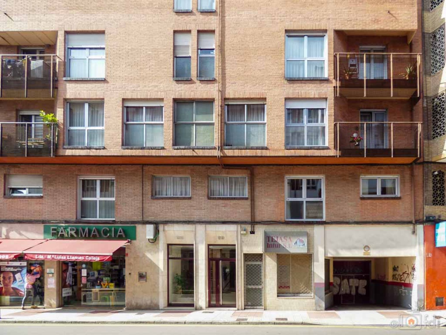 Exterior view of Flat for sale in Oviedo   with Heating, Parquet flooring and Storage room