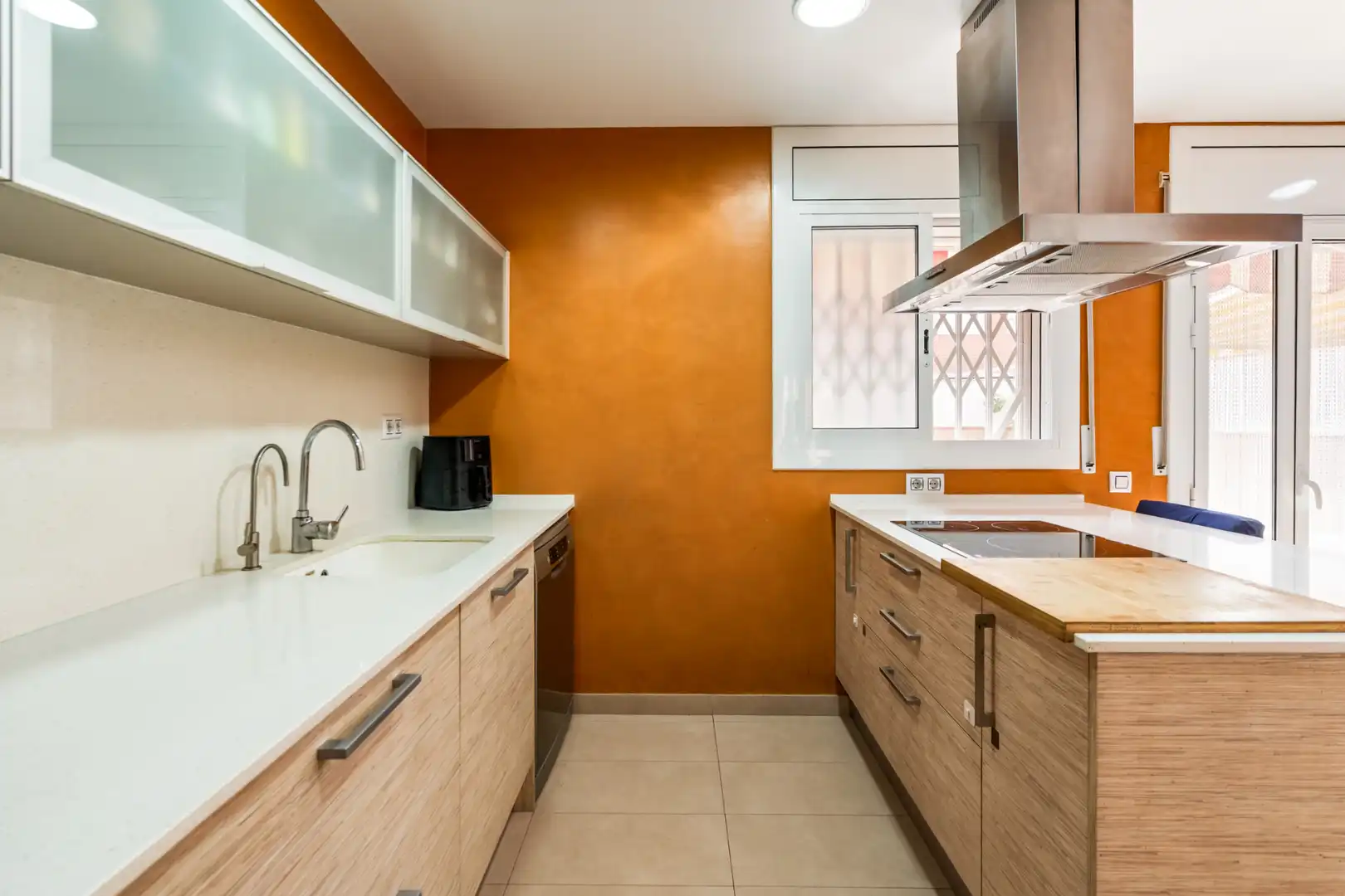 Cocina de Casa adosada en venta en Viladecans con Aire acondicionado, Calefacción y Parquet