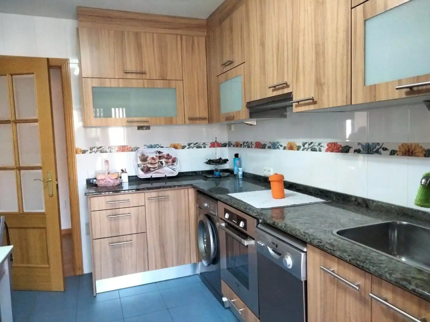 Cocina de Piso en venta en Valderas con Parquet, Amueblado y TV