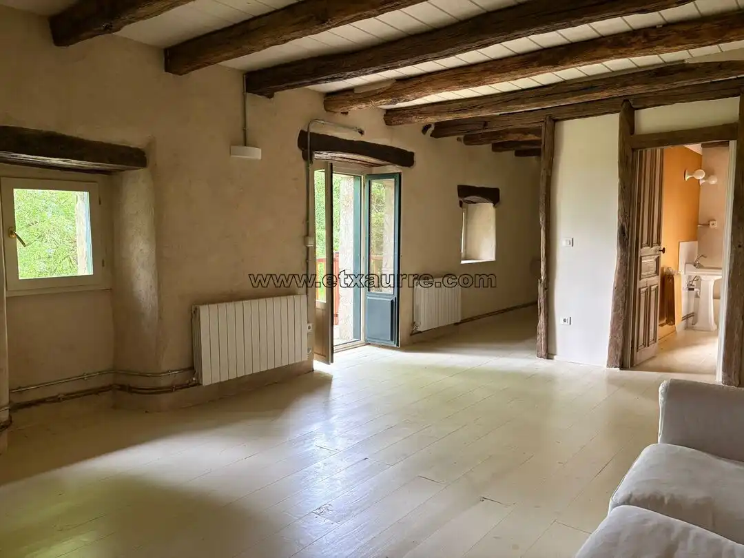 Wohnzimmer von Country house zur Miete in Laudio / Llodio mit Heizung und Balkon