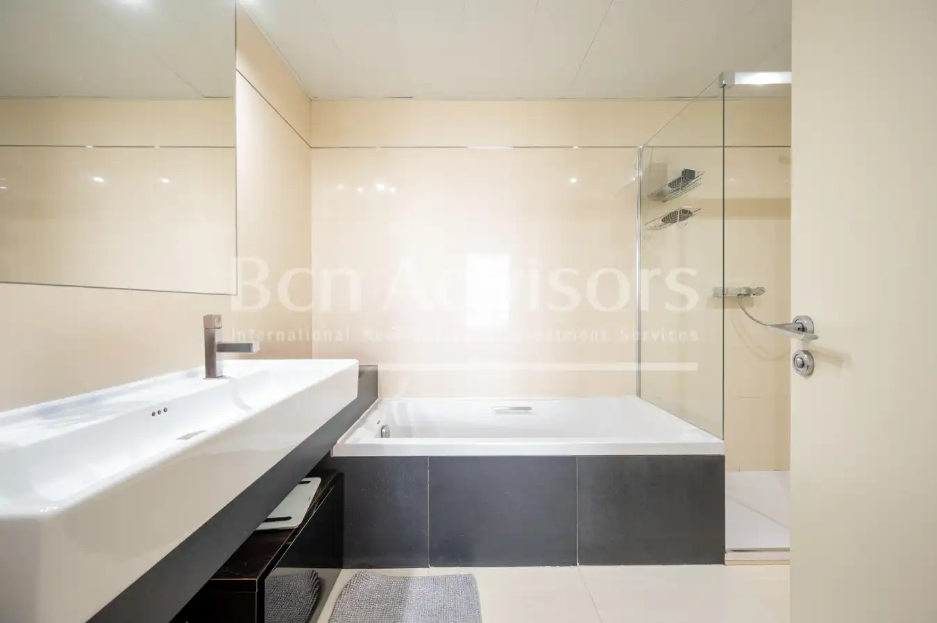 Appartamento con piscina in vendita a Passeig de Garcia Fària, imagen 30