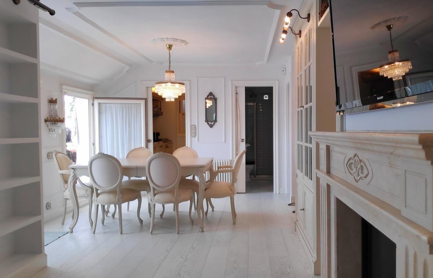 Dining room of Attic to rent in Bilbao   with Air Conditioner, Heating and Terrace