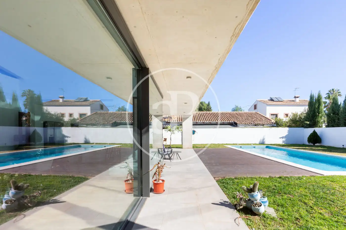 Swimming pool of Houses for sale in L'Eliana  with Air Conditioner, Heating and Private garden