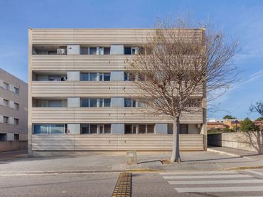 Pis en venda a c/ montserrat puig