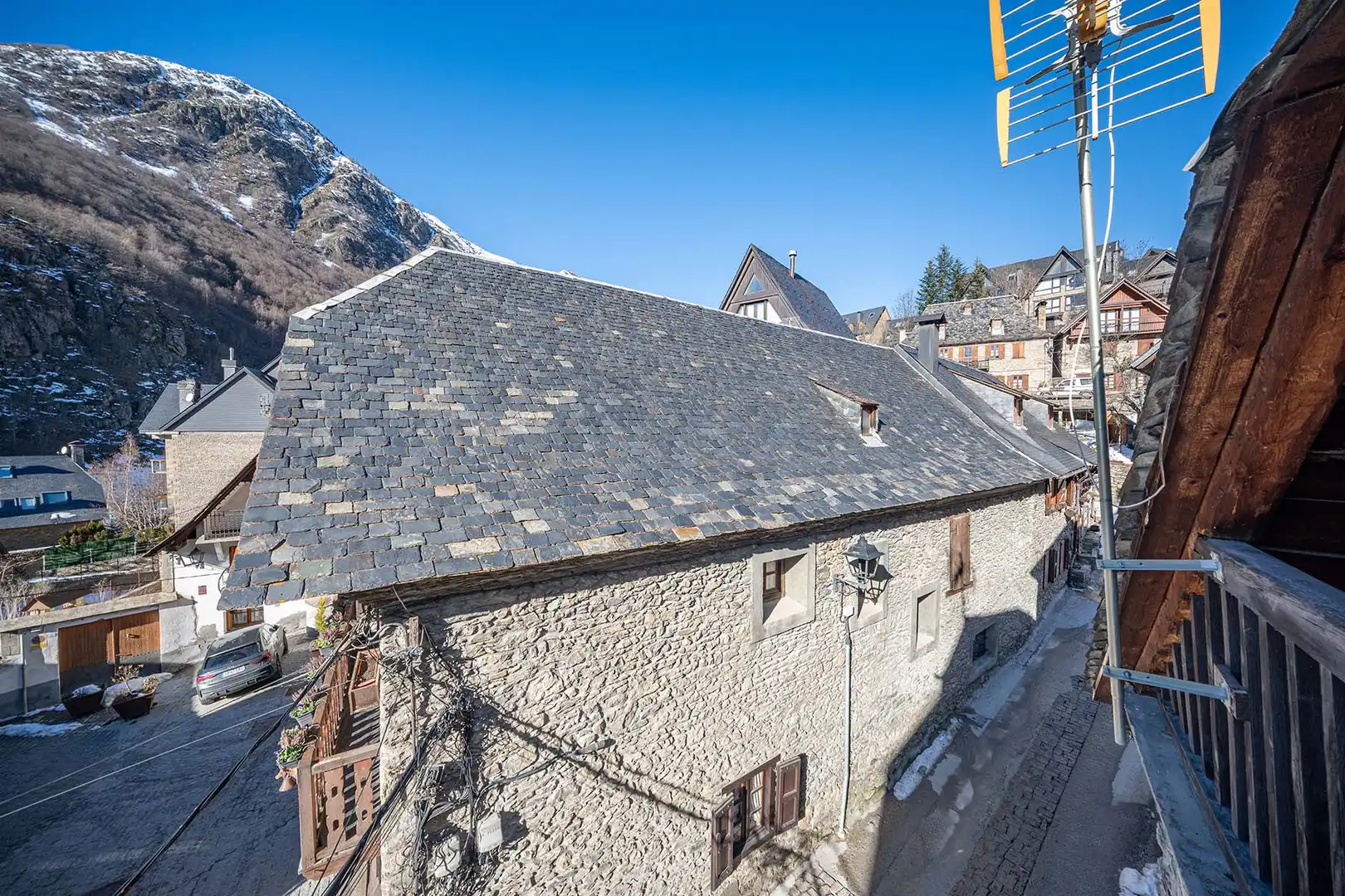 Exterior view of Detached homes for sale in Naut Aran  with Heating, Parquet flooring and Furnished