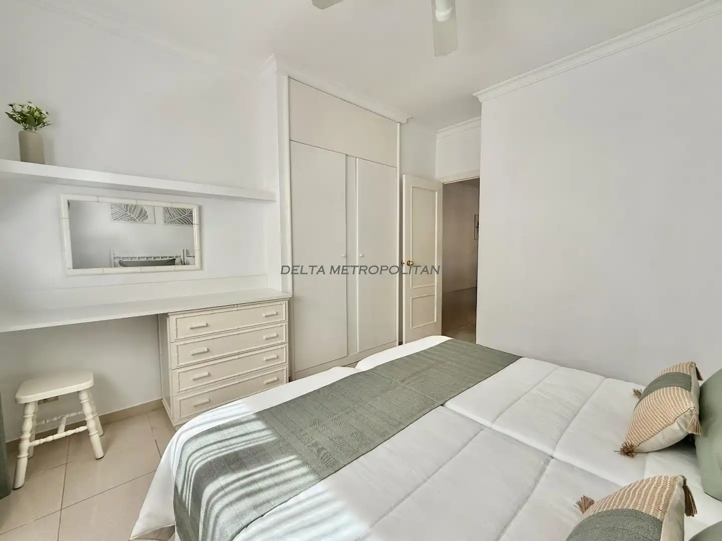 Dormitori de Apartament de lloguer en San Miguel de Abona amb Aire condicionat, Terrassa i Moblat