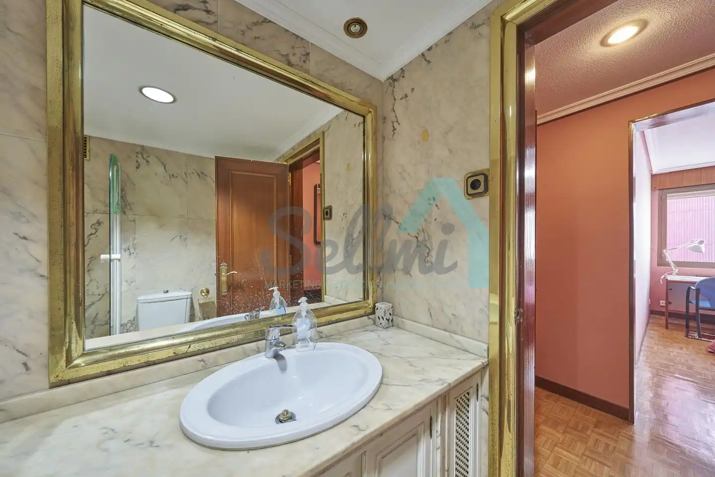 Flat with lift to rent in Calle Pérez de Ayala, imagen 37