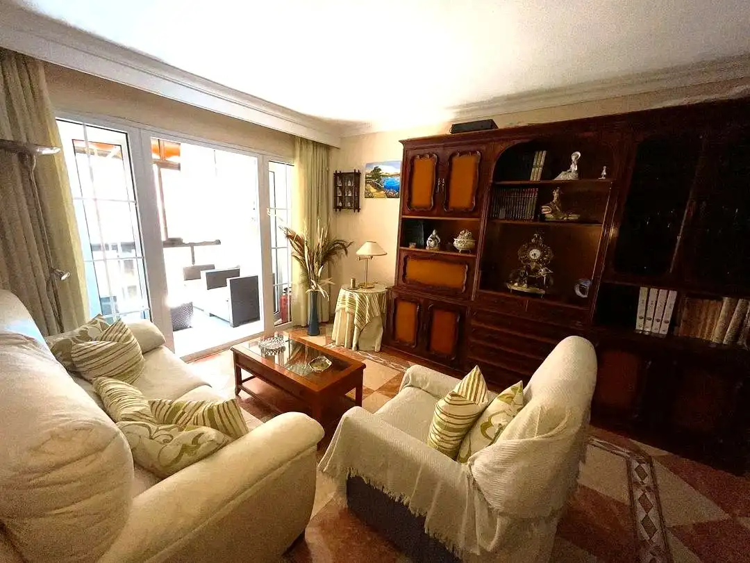 Flat with terrace for sale in Calle Cuarteles, imagen 3