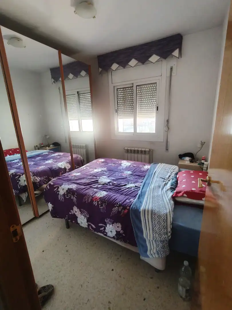 Dormitori de Casa o xalet en venda en Baza amb Moblat