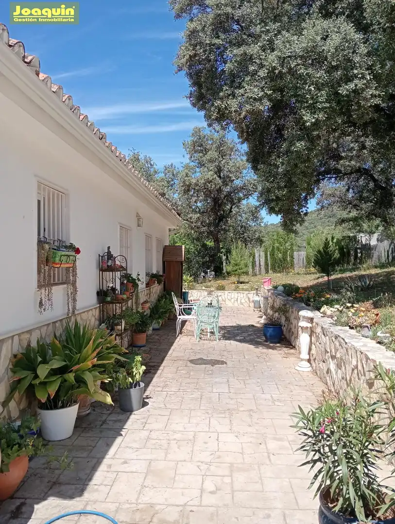 Garten von Country house zum Verkauf in Villaharta mit Gemeinschaftspool