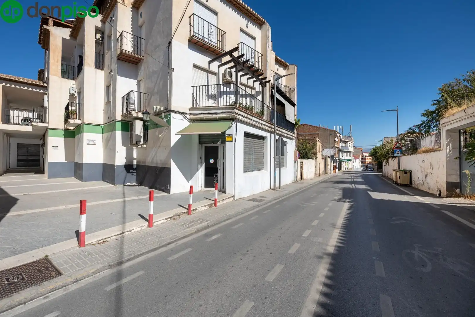 Locale commerciale in vendita a Avenida de Carmen Morcillo