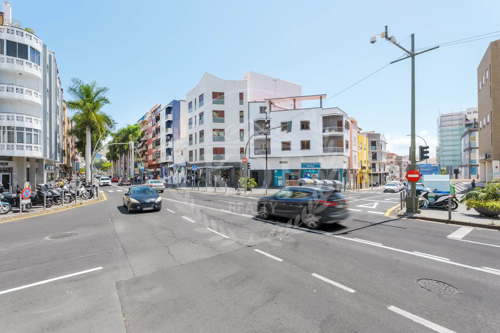 Exterior view of Flat for sale in Santa Cruz de Tenerife  with Furnished, Washing machine and TV