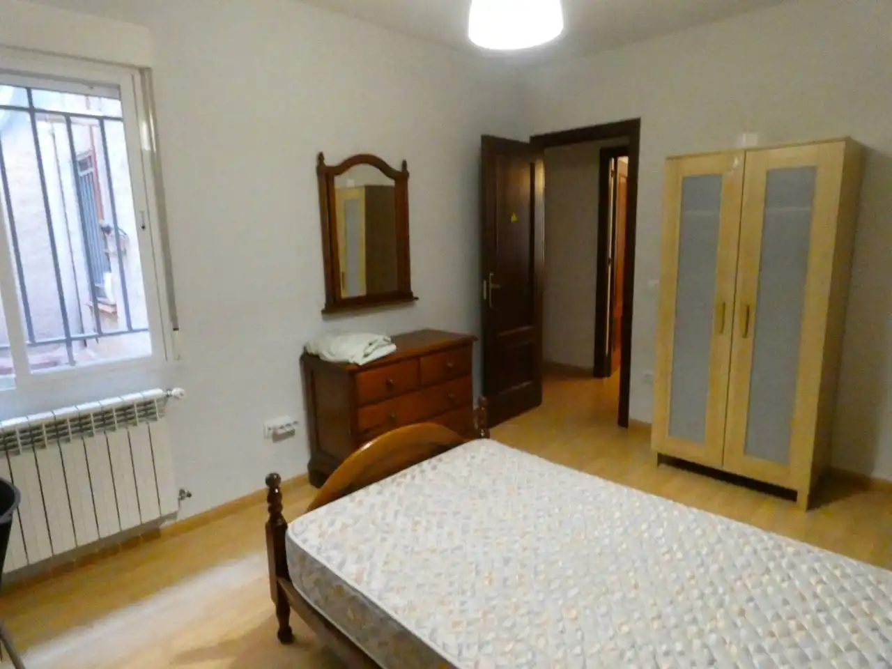 Flat for rent in Calle COVARRUBIAS, Avenida Europa - San Antón