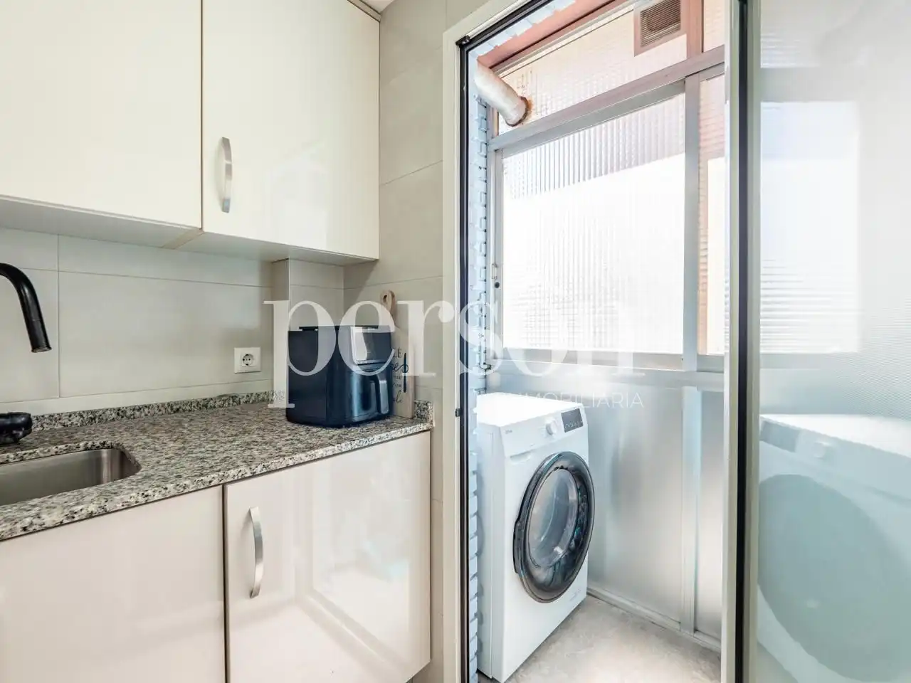 Cocina de Piso en venta en Valencia con Aire acondicionado, Terraza y Amueblado