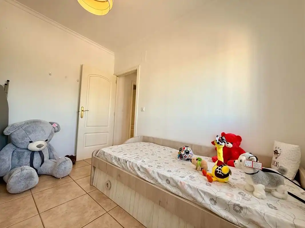 Habitación de Casa o chalet en venta en Els Poblets con Aire acondicionado, Calefacción y Jardín privado