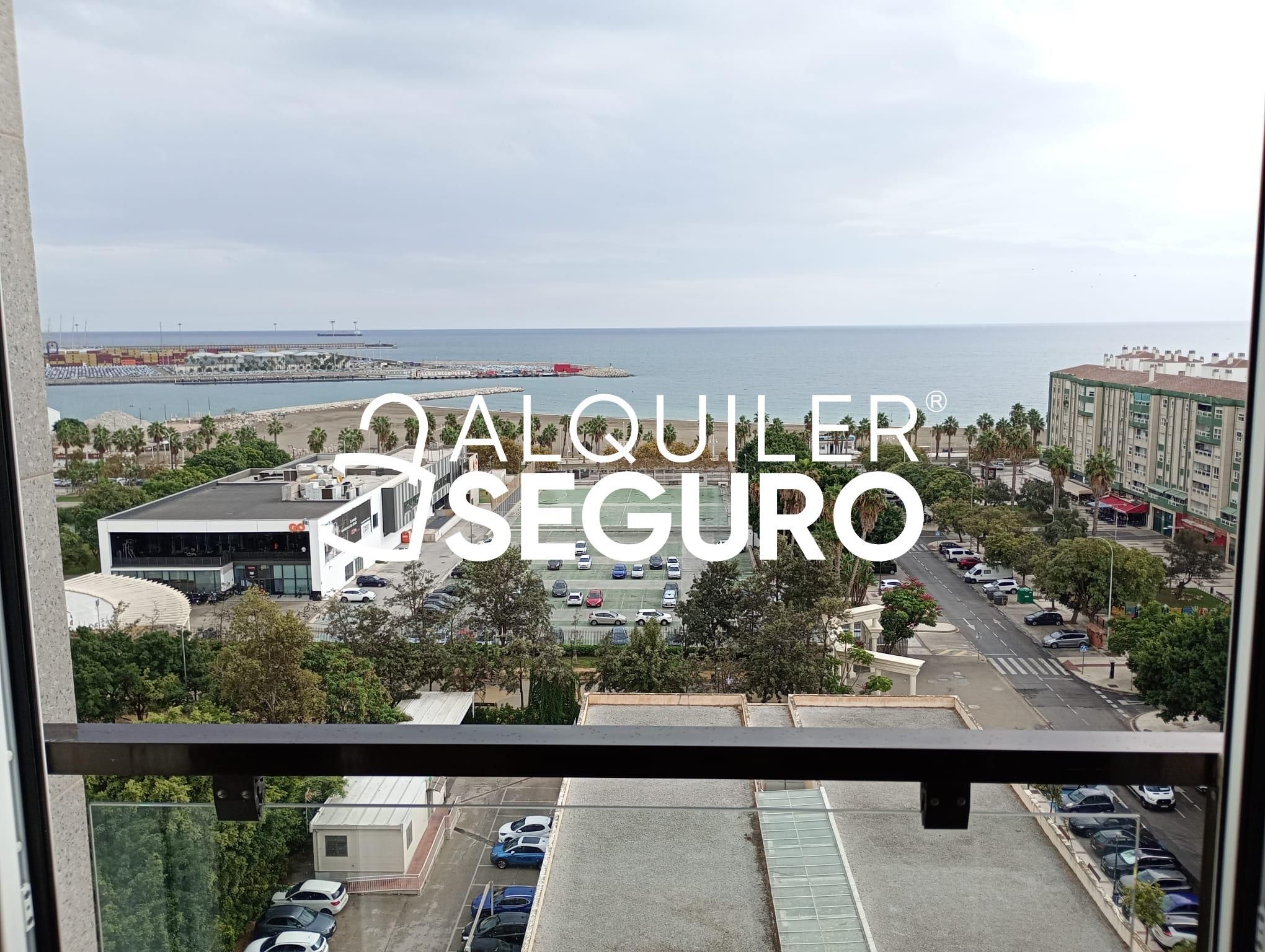 Vista exterior de Piso de alquiler en Málaga Capital con Amueblado