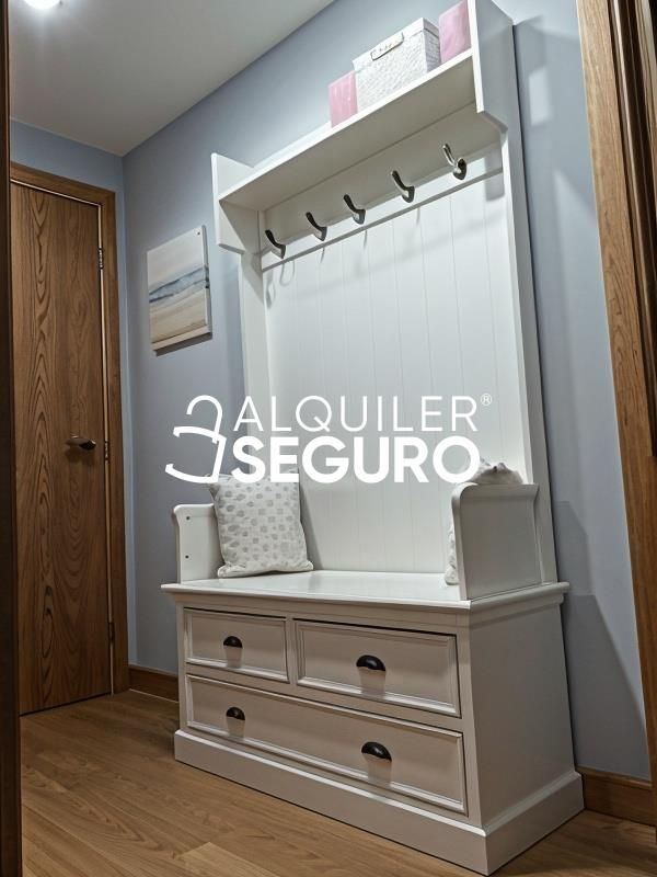 Dormitori de Pis de lloguer en Torrejón de Ardoz amb Aire condicionat, Calefacció i Piscina