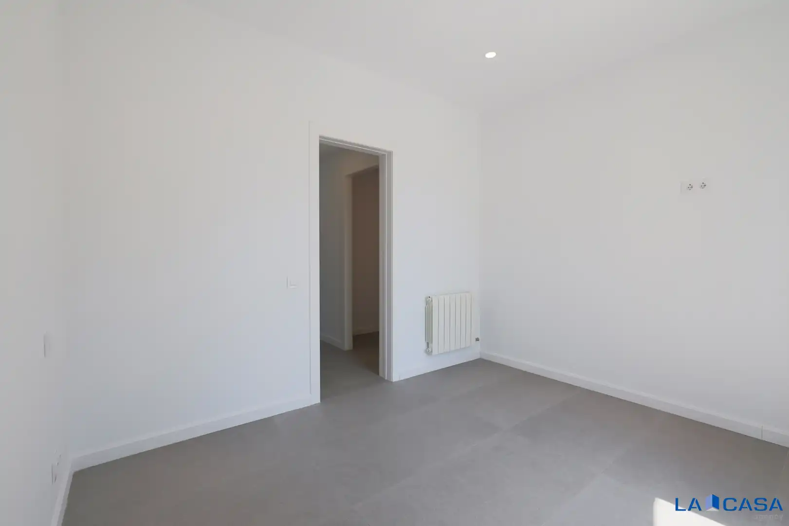 Bedroom of Flat for sale in Ripoll  with Oven, Washing machine and Balcony