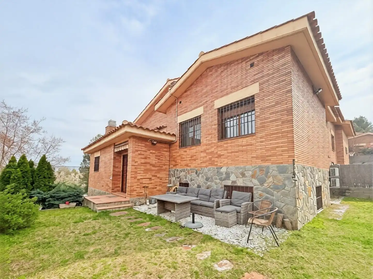 House with terrace for sale in Sant Esteve Sesrovires, imagen 5