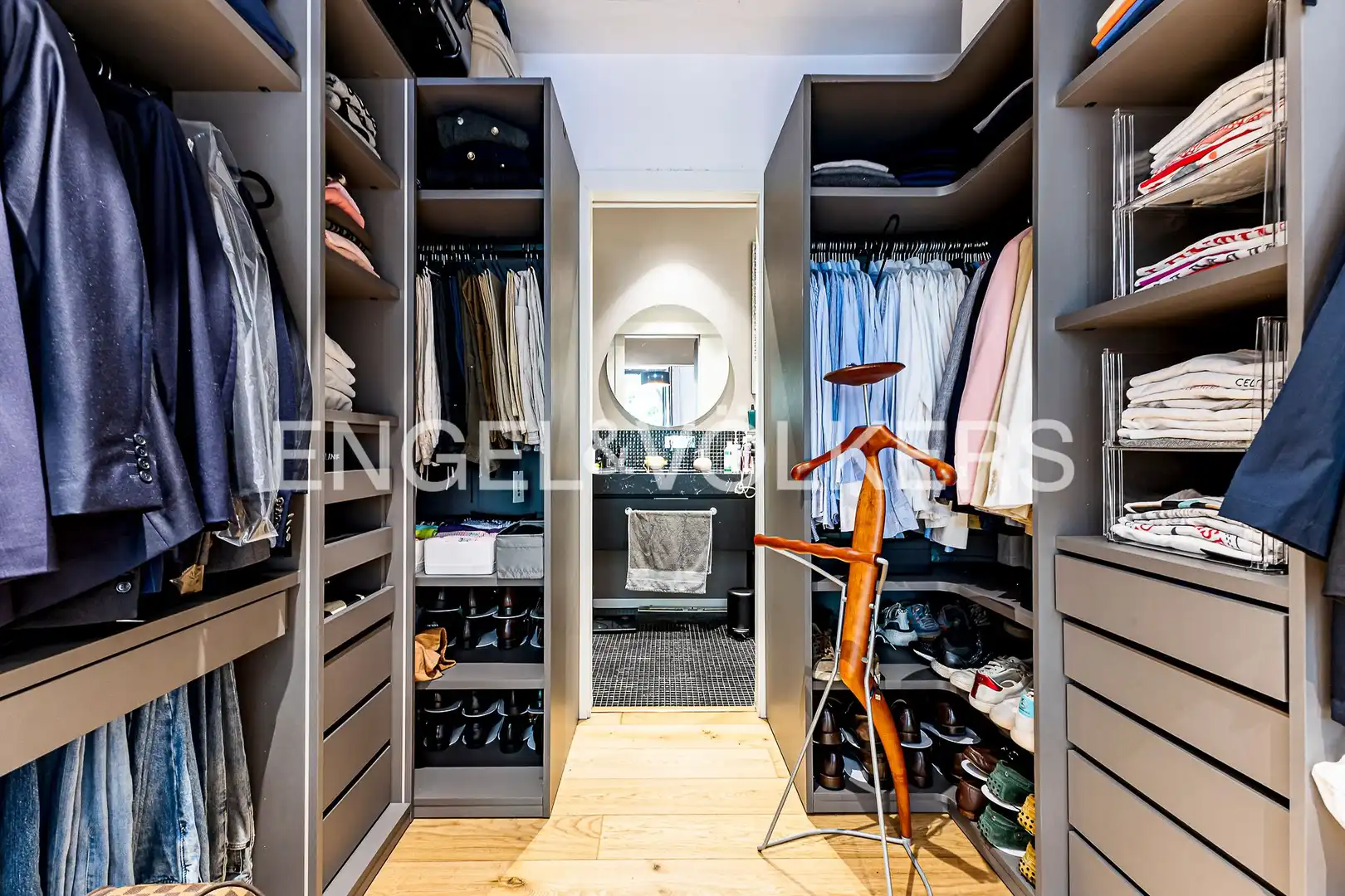 Bedroom of Flat for sale in Barcelona  with Air Conditioner, Heating and Swimming Pool