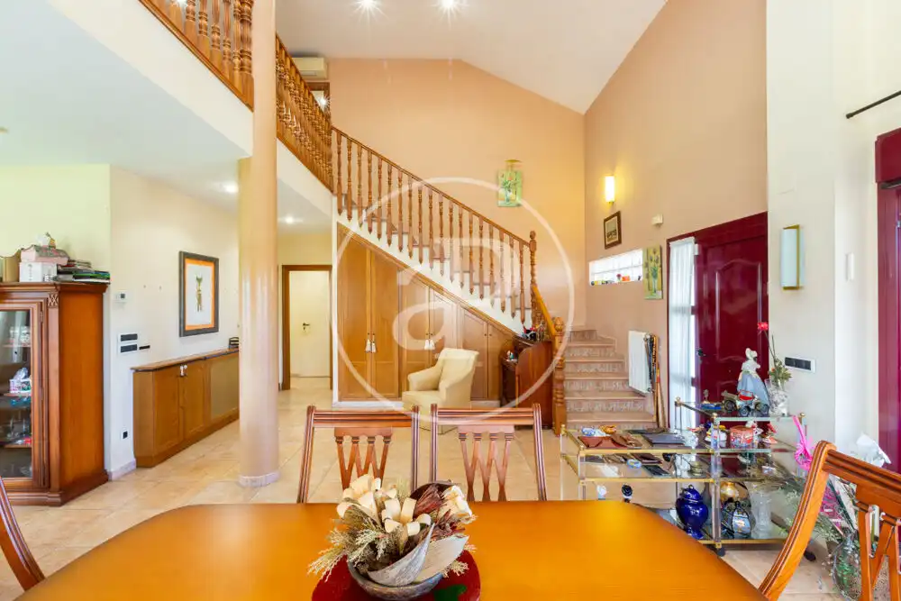 Casa o chalet en venta en Sagunto / Sagunt con Aire acondicionado, Calefacción y Jardín privado