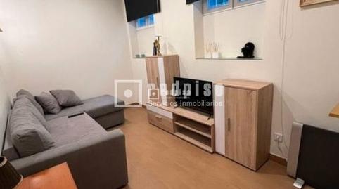 Foto 3 de Piso en venta en Virgen del Portillo, Concepción, Madrid
