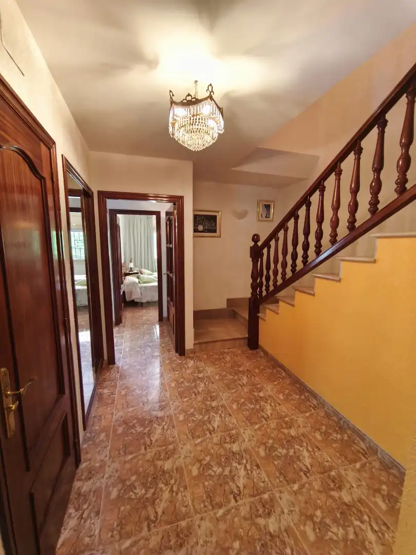 Semi-detached house with terrace for sale in Carrer Bergantí, imagen 13