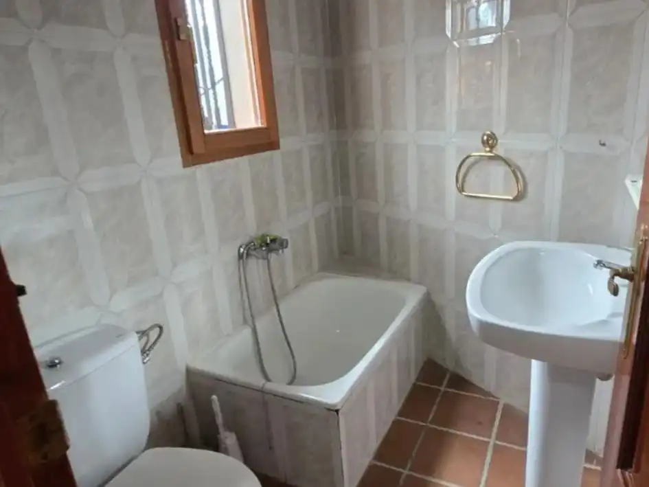 Baño de Casa o chalet de alquiler en Calzada de Calatrava, Ciudad Real