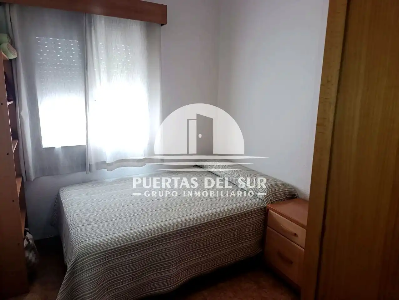 Bedroom of Flat for sale in Rota