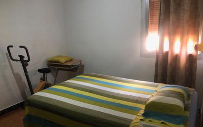 Dormitori de Pis en venda en Cornellà de Llobregat amb Traster i Forn