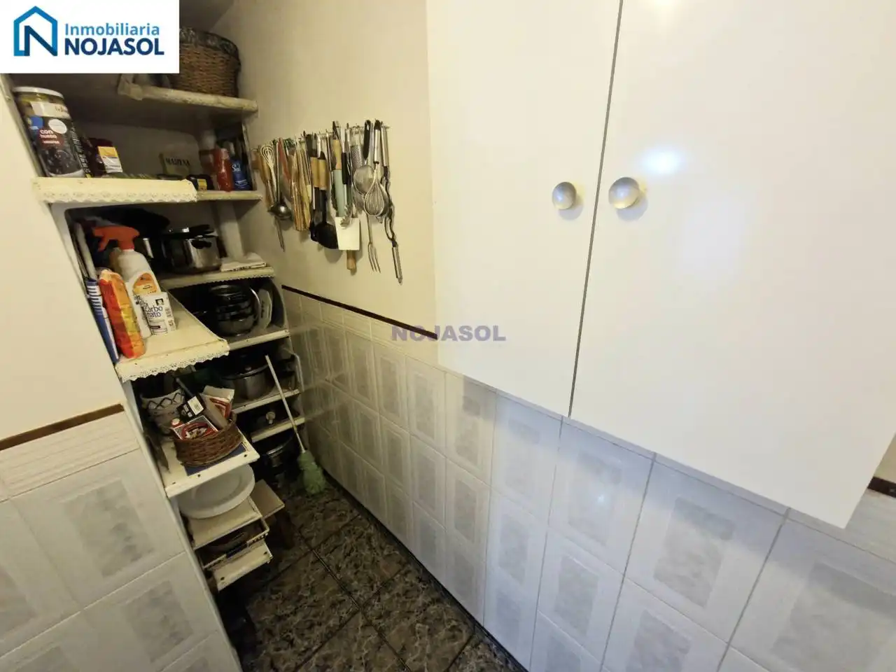 Casa adosada en venta en Noja con Calefacción, Jardín privado y Amueblado