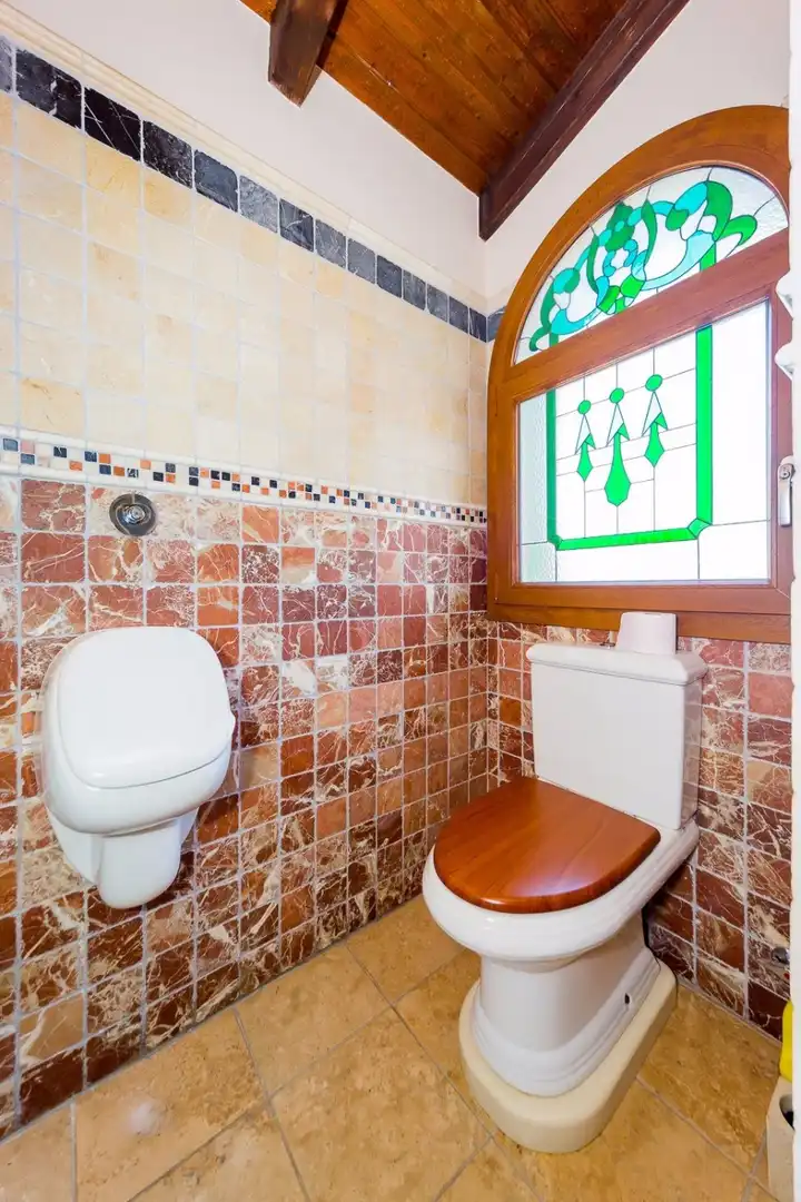 Baño de Finca rústica en venta en Almoradí con Aire acondicionado, Calefacción y Jardín privado