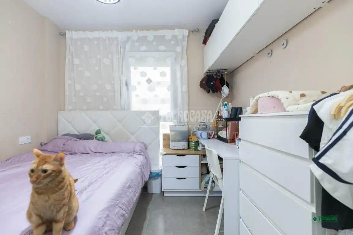 Schlafzimmer von Wohnung zum Verkauf in Almería mit Klimaanlage