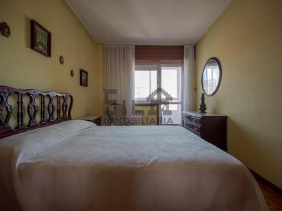 Bedroom of Flat for sale in O Carballiño    with Balcony