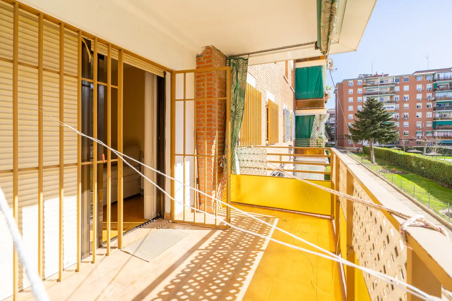 Habitación de Piso en venta en Móstoles con Calefacción, Terraza y Piscina comunitaria