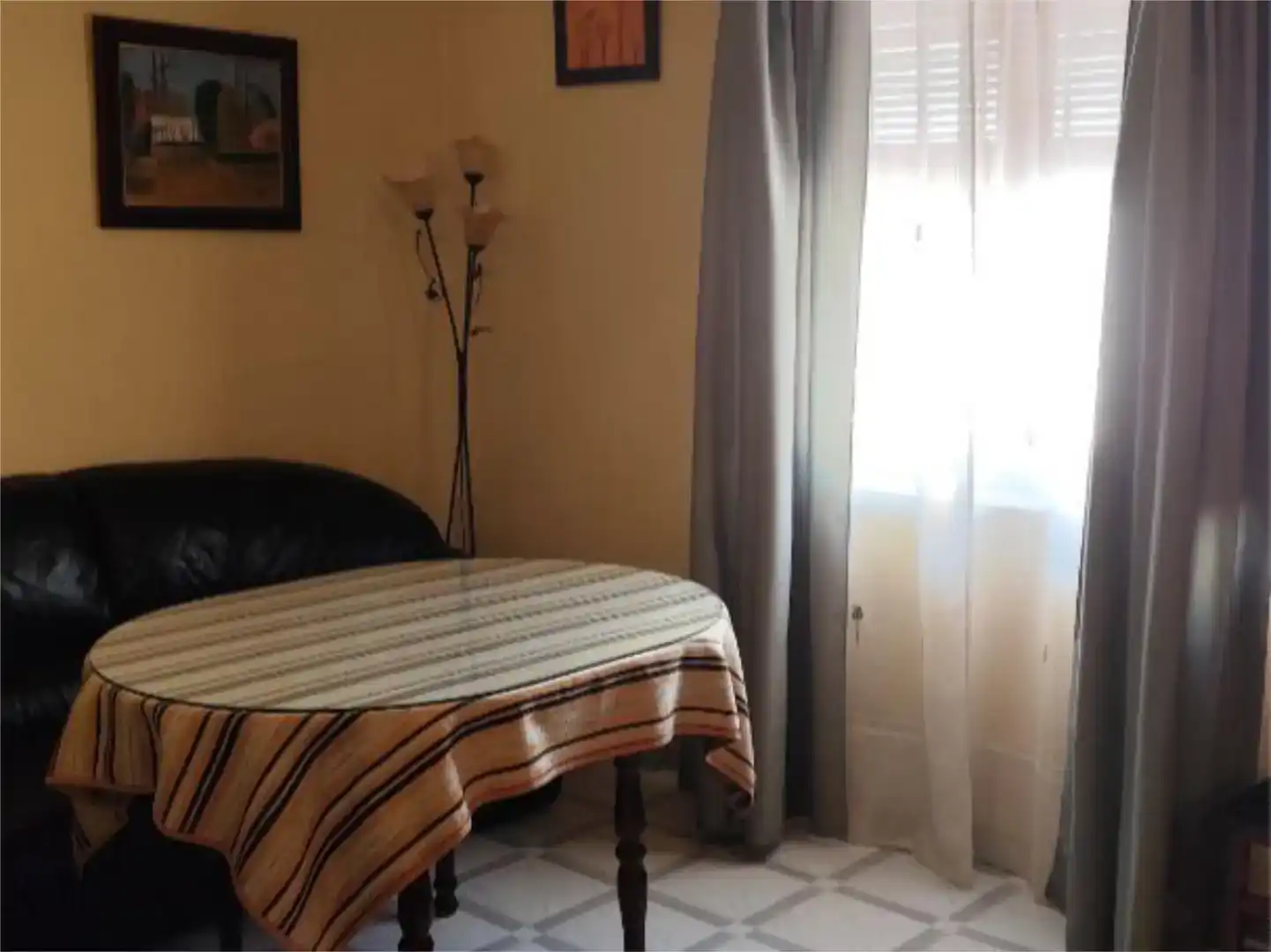 Habitación de Piso en venta en Castellar, Jaén