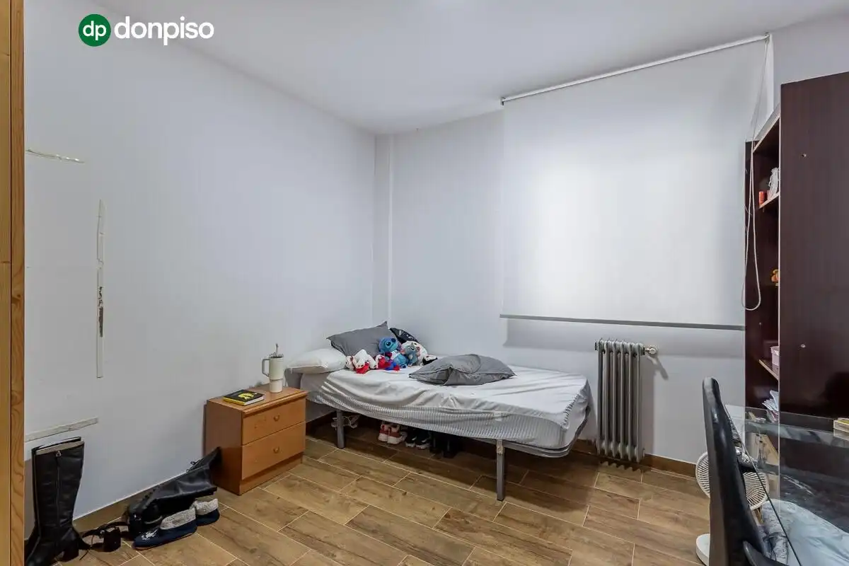 Schlafzimmer von Wohnung zum Verkauf in Granada mit Heizung und Terrasse