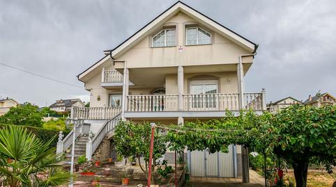 Foto 2 de Casa o xalet en venda a Cacabelos, León