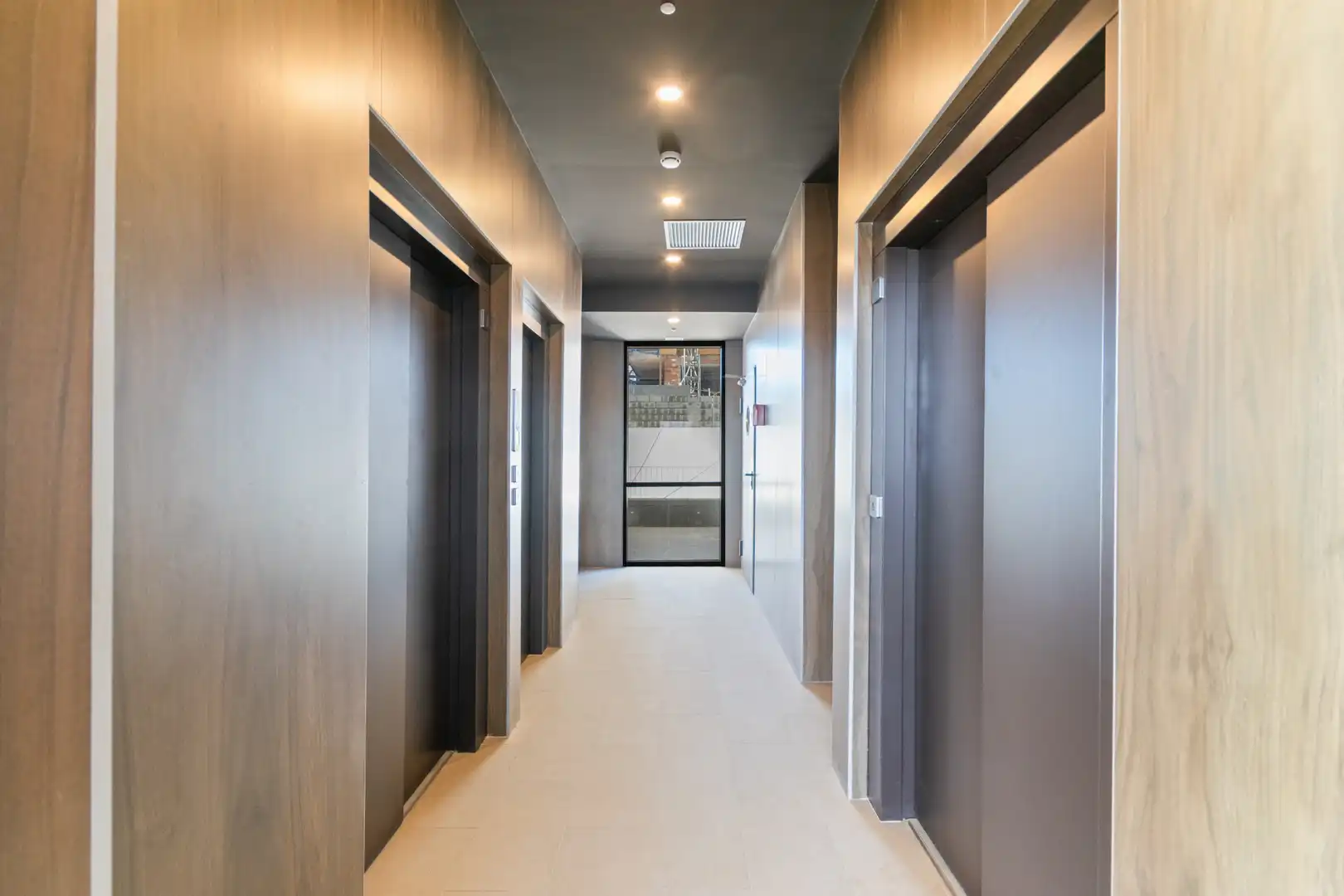 Piso de alquiler en Esplugues de Llobregat con Aire acondicionado, Terraza y Trastero