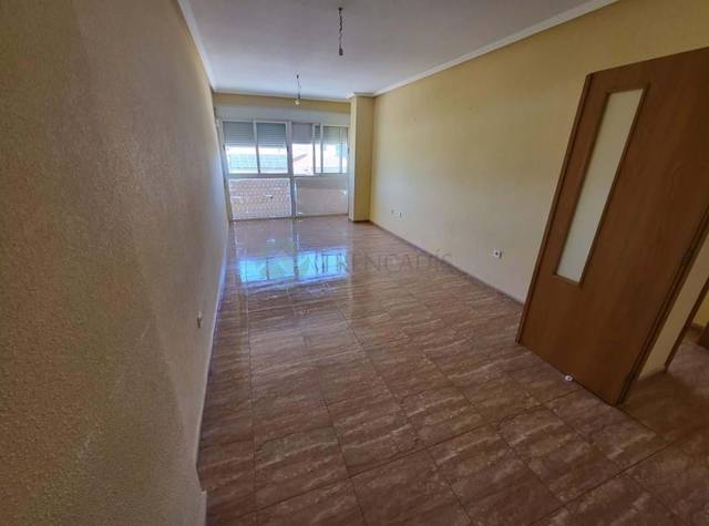 Piso en Venta en Antonio Pascual en La Aljorra