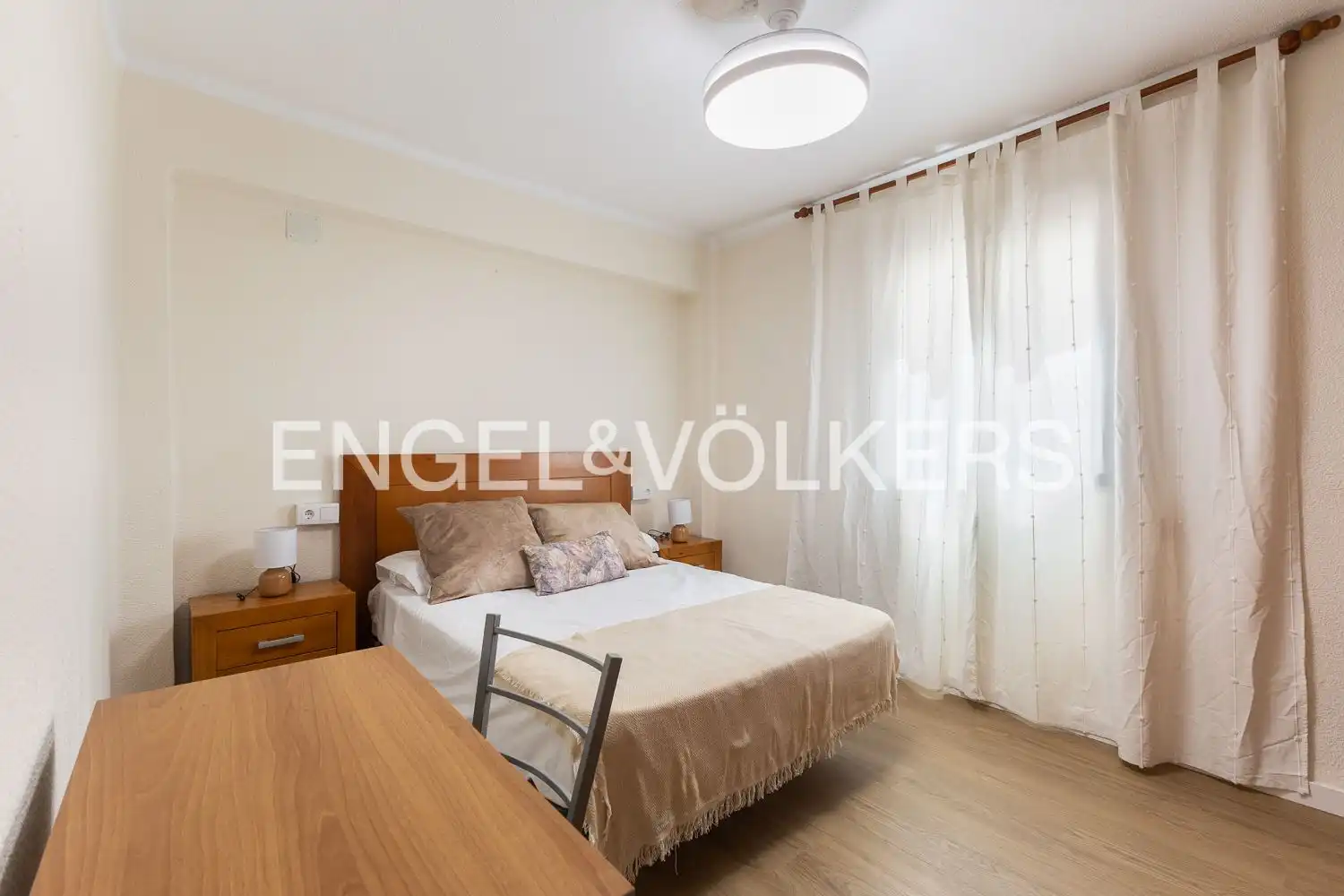 Habitación de Piso de alquiler en Valencia con Aire acondicionado, Calefacción y Terraza