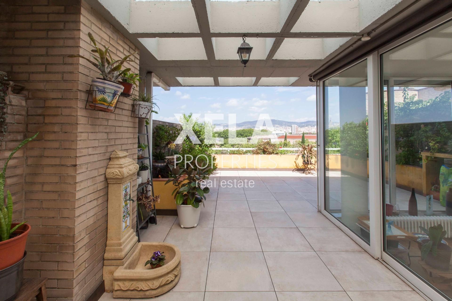 Terrace of Attic for sale in  Barcelona Capital  with Air Conditioner, Heating and Parquet flooring