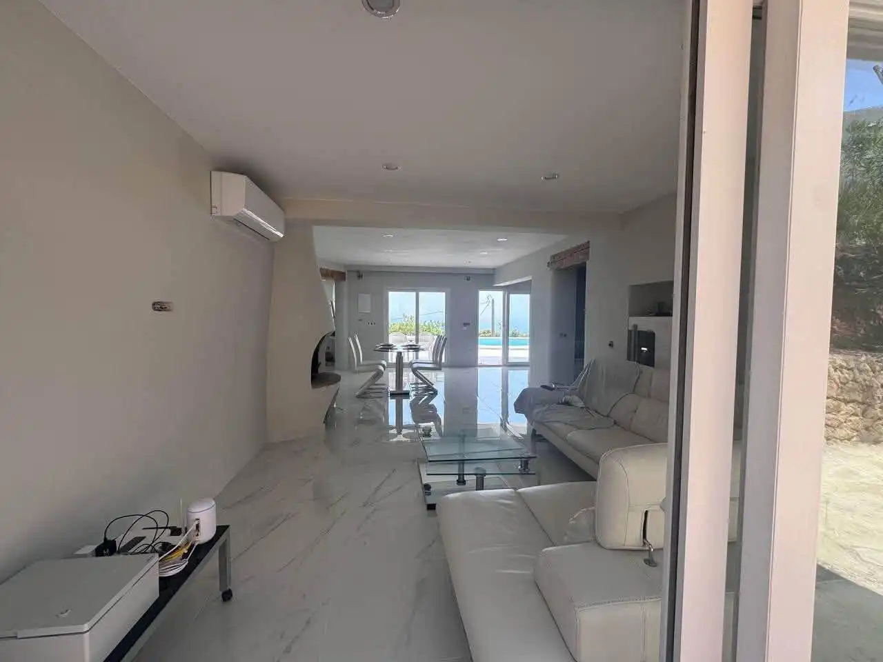 Living room of Houses for sale in Altea  with Air Conditioner, Private garden and Terrace