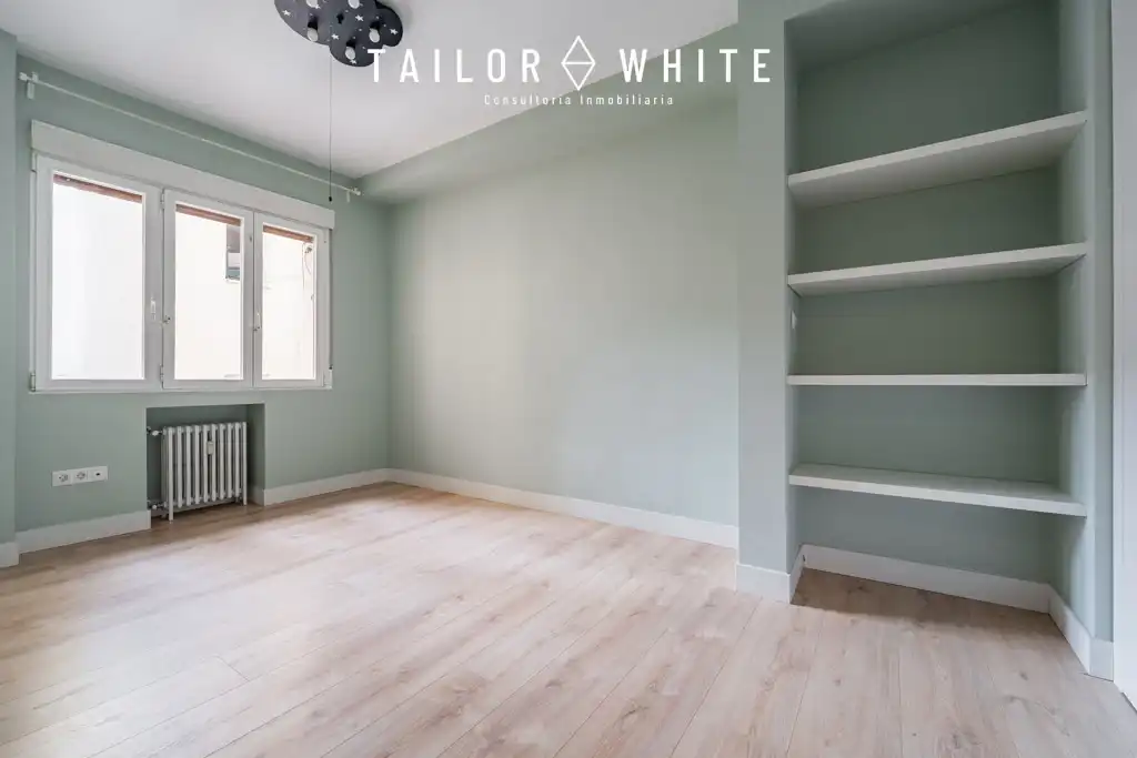 Schlafzimmer von Wohnung zur Miete in Madrid mit Klimaanlage, Heizung und Ofen