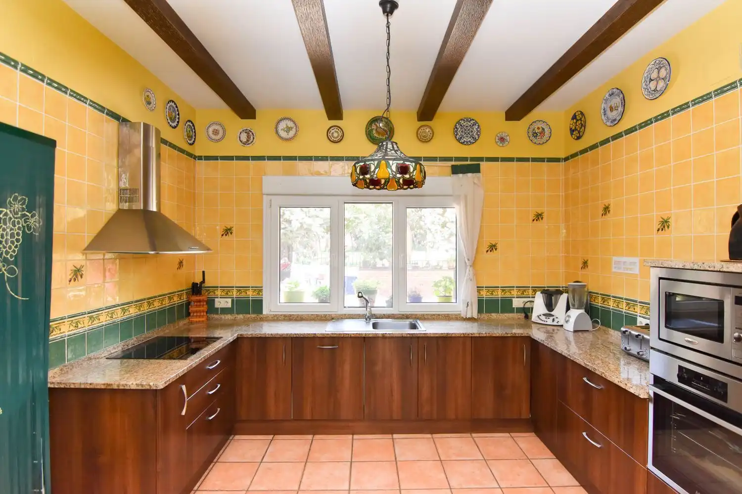 Cocina de Finca rústica en venta en Navalcarnero con Jardín privado, Terraza y Trastero