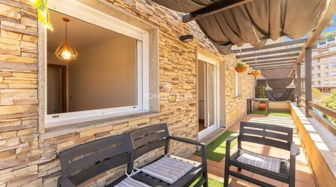 Foto 2 de Piso en venta en San Salvador - Caeira, Poio