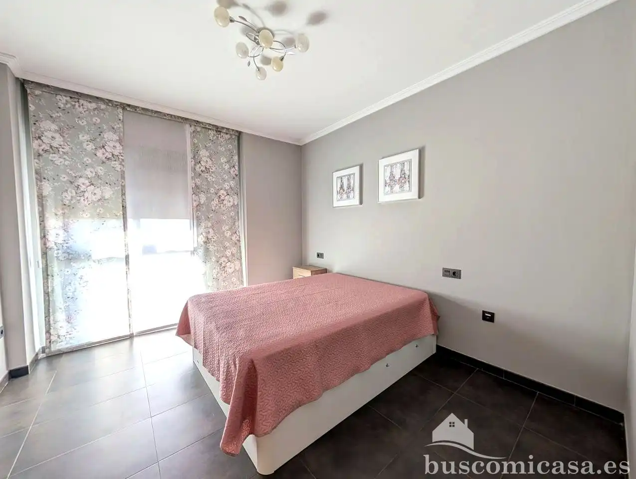 Habitación de Piso de alquiler en Linares con Aire acondicionado, Terraza y Amueblado